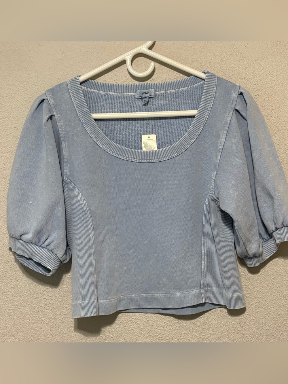 Aerie Light Blue Puff Sleeve Cropped Sweatshirt
